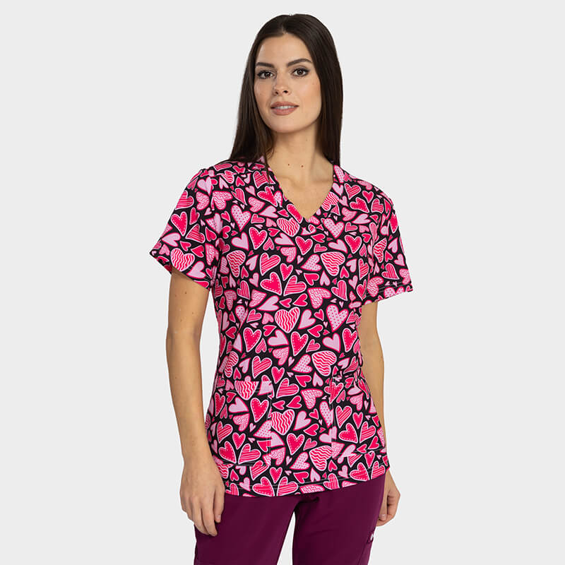 405463-isabella-pink-hearts-2-1.jpg