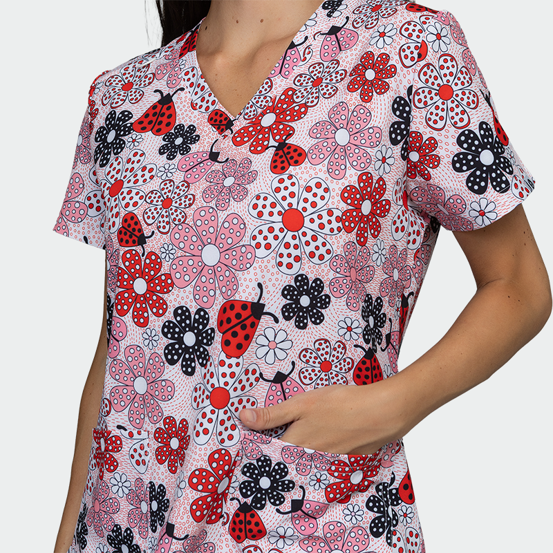 405487-isabella-the-ladybug-garden-3-1.png