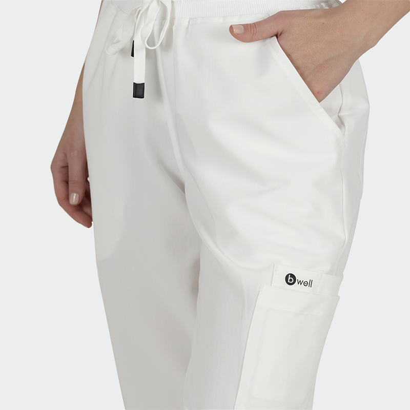 442000-medicinski-pantalon-mauri-white-3-1.png